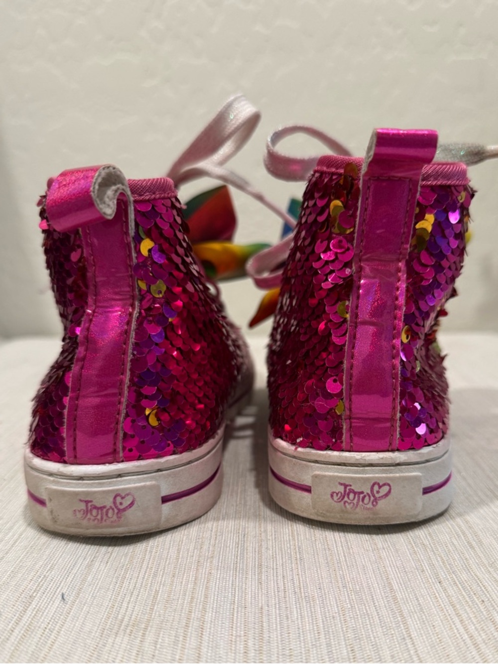 5/$25 - JOJO SIWA Kids Sequin High-Top Sneakers in Fuchsia Pink/Gold - 2 - Picture 6 of 7